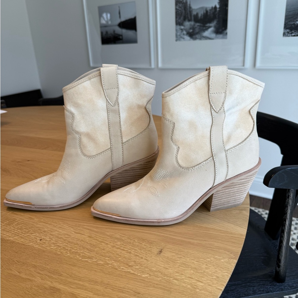 Dolce Vita Nashe Western Bootie